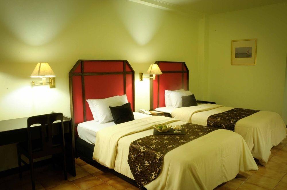 Mesra Business & Resort Hotel Samarinda Eksteriør bilde