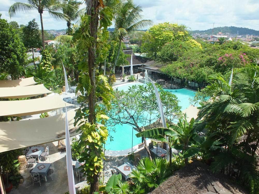 Mesra Business & Resort Hotel Samarinda Eksteriør bilde