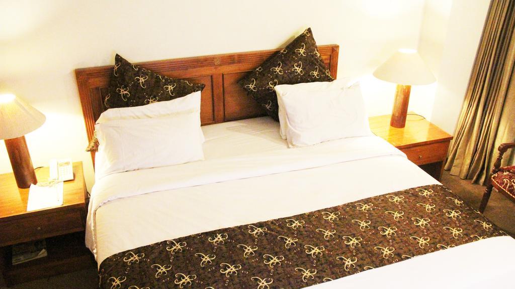 Mesra Business & Resort Hotel Samarinda Eksteriør bilde